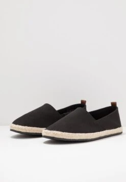 Pier One RENA ESPADRILLE UNISEX - Espadrille - Black -Pier One Sales Store 1ea4f3d1f80940c7bbbe0c0947ca4c31