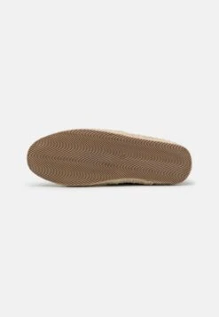 Pier One UNISEX - Espadrille - Dark Grey 12 Pier One UNISEX - Espadrille - Dark Grey -Pier One Sales Store 71863cc99e4e45aaa2e0b88af2a0a347