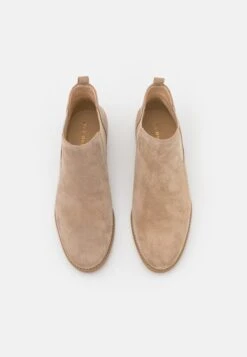 Pier One LEATHER - Ankle Boot - Beige -Pier One Sales Store 8718cb0cf7174c30b59d6ebeaa25e8de