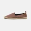 Pier One UNISEX - Espadrille - Brown 1 Pier One UNISEX - Espadrille - Brown -Pier One Sales Store 8e9960290e0247f99a7bd35b0da35d9e