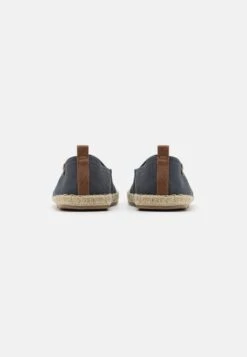 Pier One UNISEX - Espadrille - Dark Grey 10 Pier One UNISEX - Espadrille - Dark Grey -Pier One Sales Store f42f2547f3174953925ae2af649d0ca0